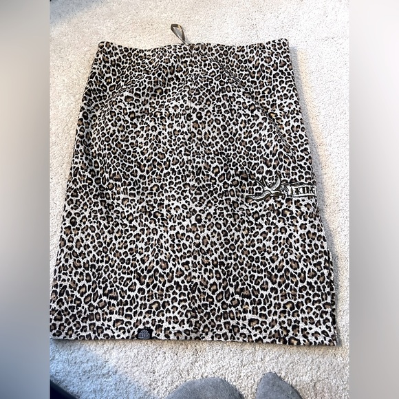 Leopard print pencil skirt - Picture 2 of 10